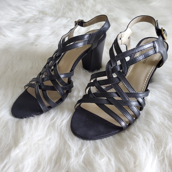 bandolino block heel sandals